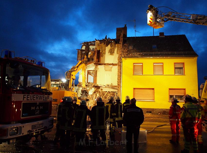 Hausexplosion Bruehl bei Koeln Pingsdorferstr P346.JPG